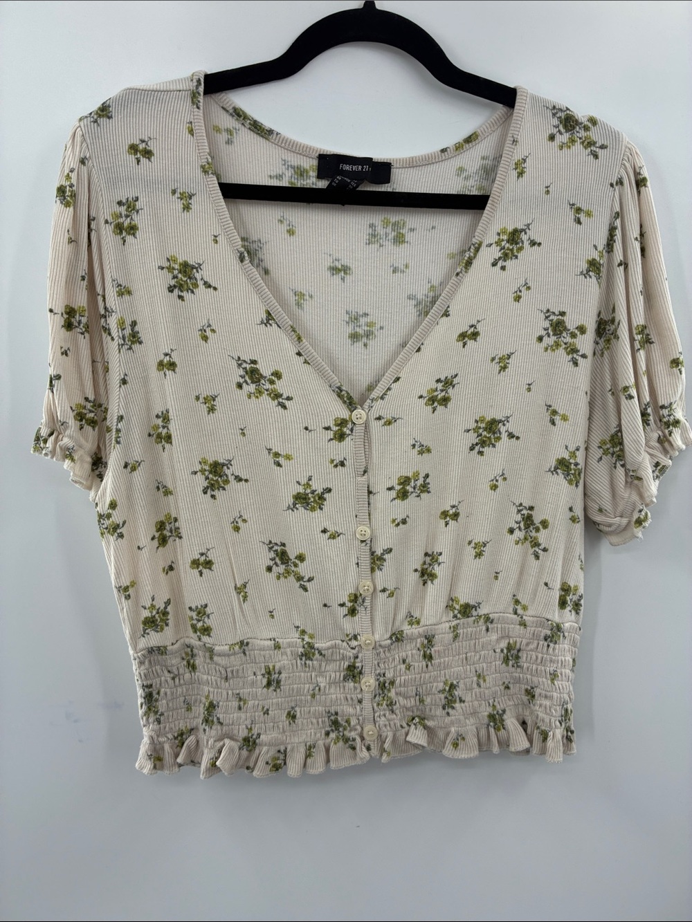 Forever 21 Cream Floral Button-Front Smocked Hem Top Size: 1X